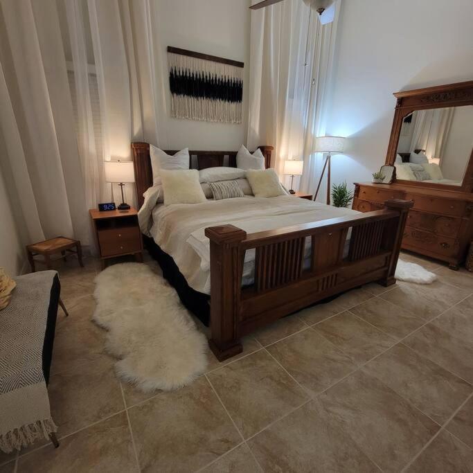 The Ritz Spa Sanctuary Hot Tub/Patio/Fam/Pet Лас-Крусес Екстер'єр фото