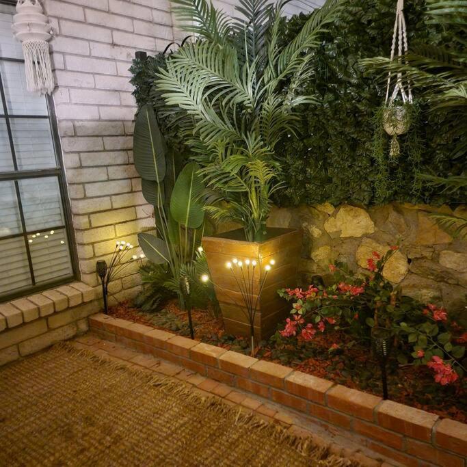 The Ritz Spa Sanctuary Hot Tub/Patio/Fam/Pet Лас-Крусес Екстер'єр фото